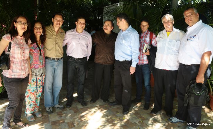 Daniel y Rosario se reúnen con Delegación de Alto Nivel de Venezuela