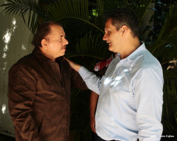 Daniel y Rosario se reúnen con Delegación de Alto Nivel de Venezuela