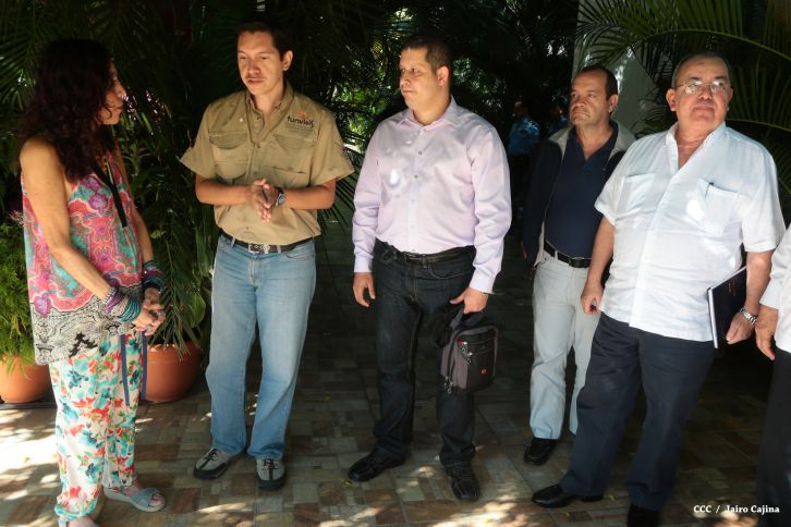 Daniel y Rosario se reúnen con Delegación de Alto Nivel de Venezuela