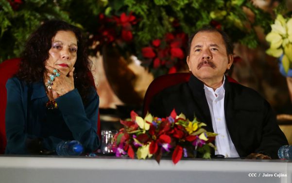 Daniel y Rosario presiden graduación de cadetes del Ejército