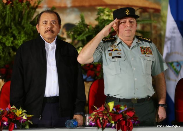 Daniel y Rosario presiden graduación de cadetes del Ejército