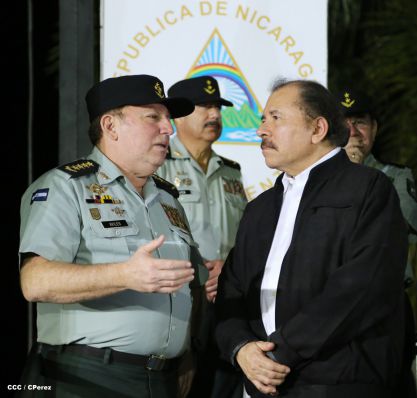 Daniel y Rosario presiden graduación de cadetes del Ejército