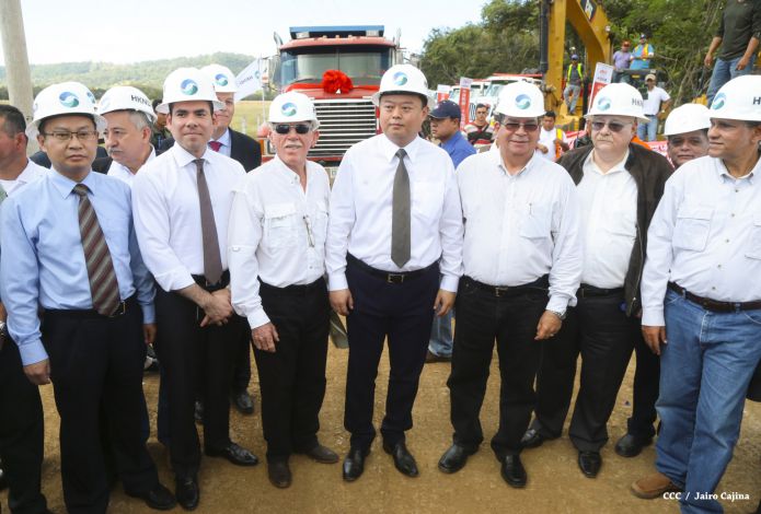 Ceremonia de inauguración de obras iniciales del Gran Canal Interoceánico