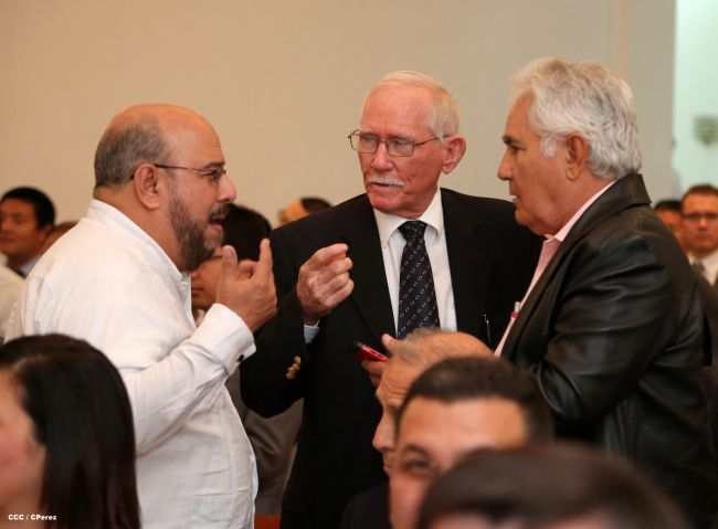 Daniel y Rosario celebran junto a Wang Jing inicio de Obras del Gran Canal por Nicaragua