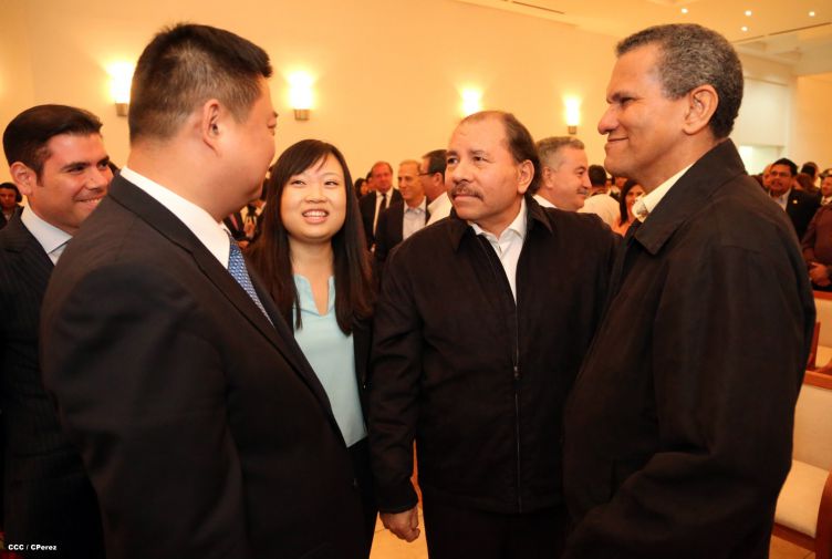 Daniel y Rosario celebran junto a Wang Jing inicio de Obras del Gran Canal por Nicaragua