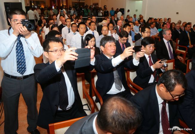 Daniel y Rosario celebran junto a Wang Jing inicio de Obras del Gran Canal por Nicaragua