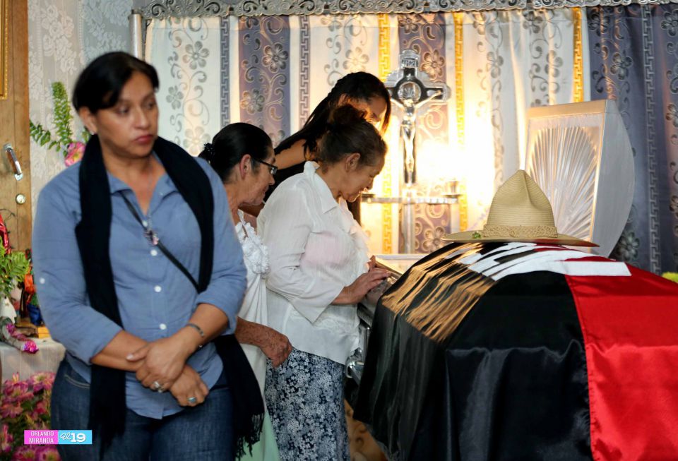 Artistas, familiares y amigos abrazan el trascendente legado de Don Felipe Urrutia