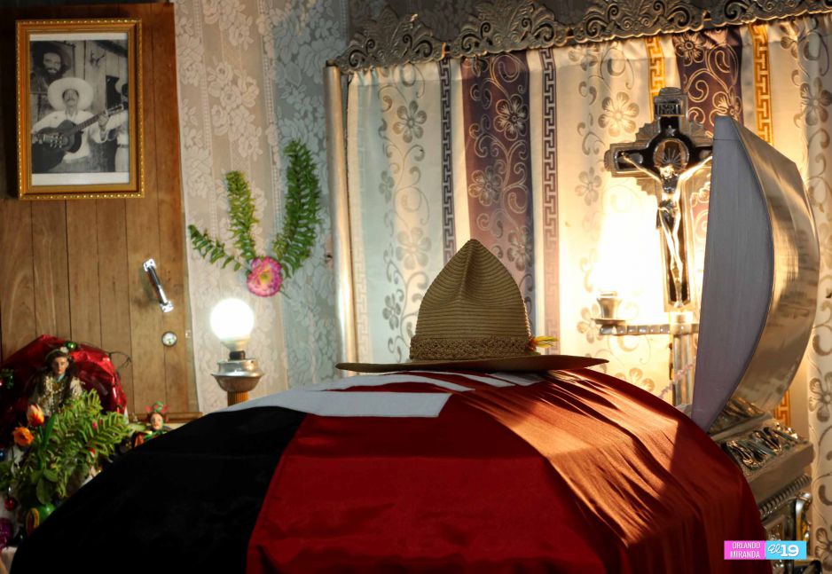 Artistas, familiares y amigos abrazan el trascendente legado de Don Felipe Urrutia