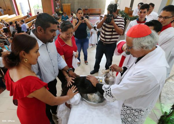 Cardenal Brenes oficia Misa en Día del Bautismo del Señor