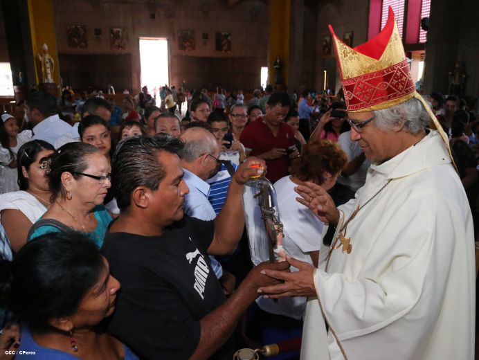Cardenal Brenes oficia Misa en Día del Bautismo del Señor