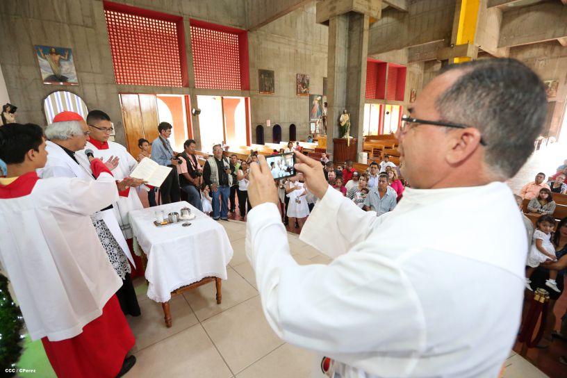 Cardenal Brenes oficia Misa en Día del Bautismo del Señor