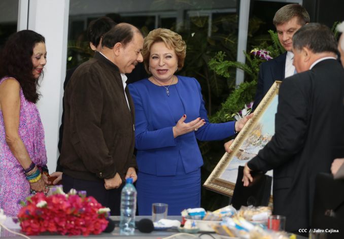 Presidente Daniel y Compañera Rosario se reúnen con Presidenta del Consejo de la Federación Rusa