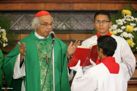 Cardenal Brenes celebra 90 Confirmaciones en Tipitapa