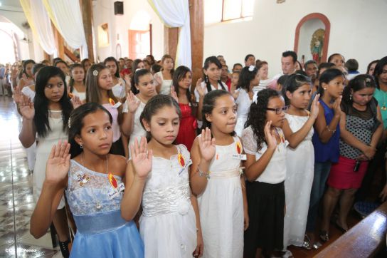 Cardenal Brenes celebra 90 Confirmaciones en Tipitapa