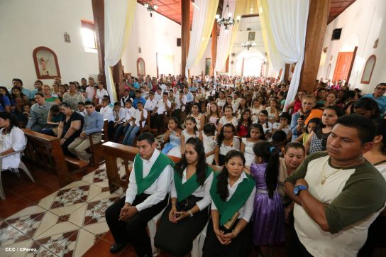 Cardenal Brenes celebra 90 Confirmaciones en Tipitapa