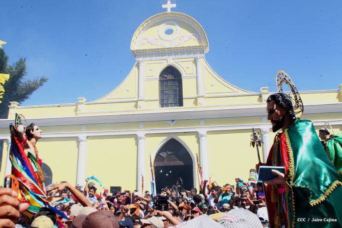 Derroche de fervor en tradicional Tope de los Santos