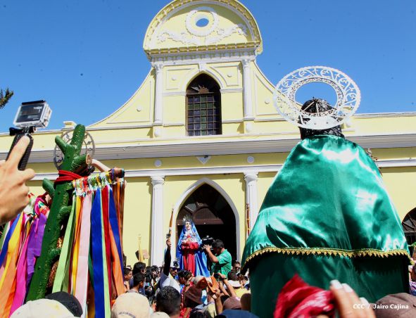 Derroche de fervor en tradicional Tope de los Santos