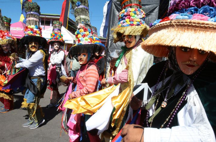 Derroche de fervor en tradicional Tope de los Santos