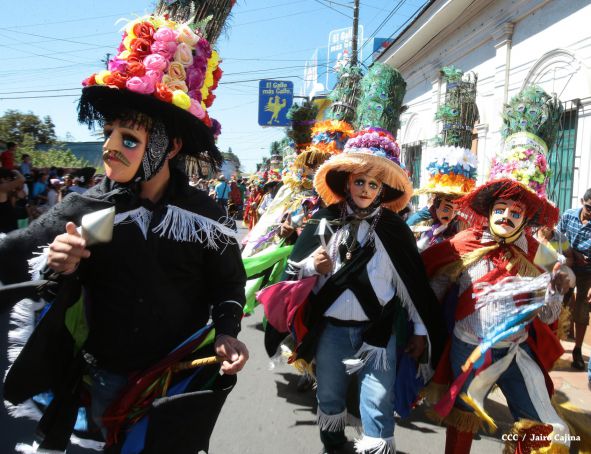 Derroche de fervor en tradicional Tope de los Santos