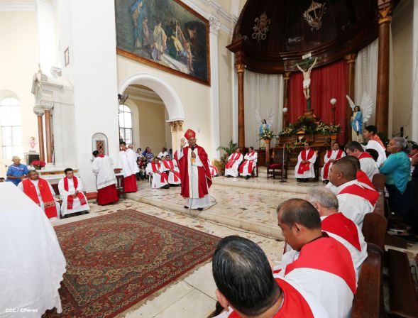Cardenal Brenes oficia misa en honor a San Sebastián