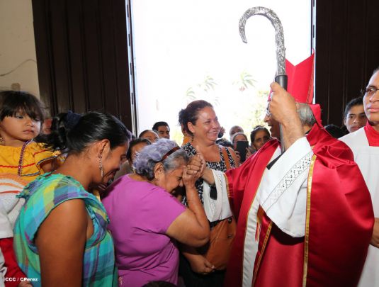Cardenal Brenes oficia misa en honor a San Sebastián