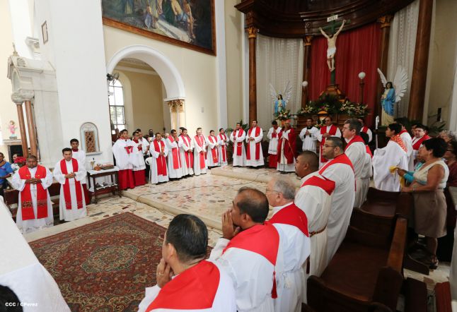 Cardenal Brenes oficia misa en honor a San Sebastián