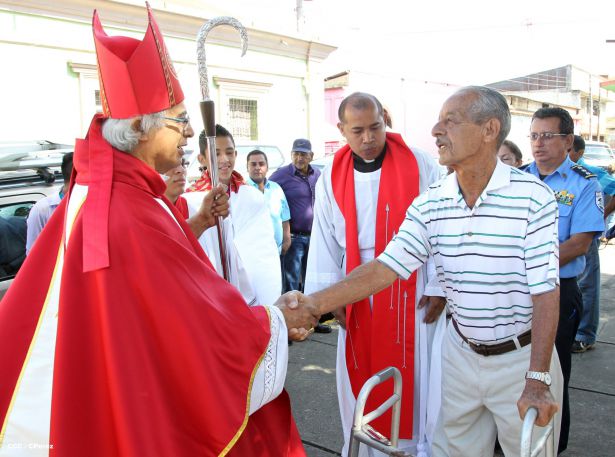 Cardenal Brenes oficia misa en honor a San Sebastián