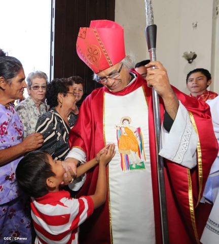 Cardenal Brenes oficia misa en honor a San Sebastián