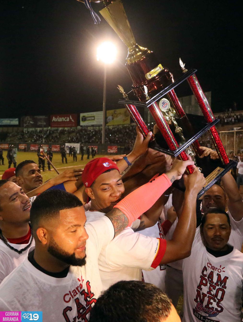 Indios del Bóer se coronan campeones de la LNBP 2015