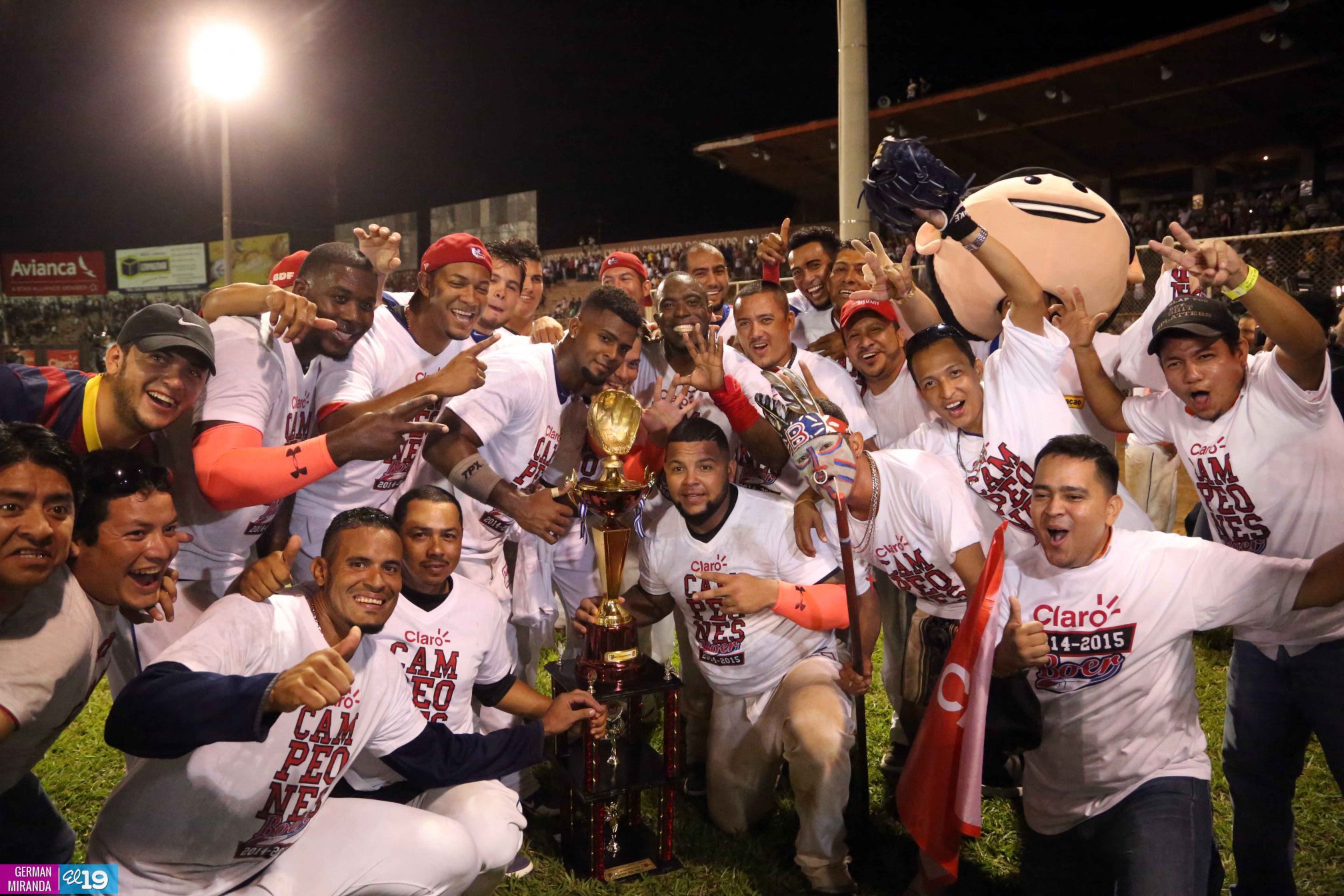 Indios del Bóer se coronan campeones de la LNBP 2015