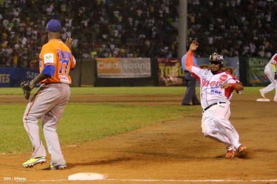 Indios del Bóer se coronan campeones de la LNBP 2015