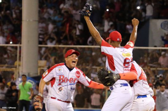 Indios del Bóer se coronan campeones de la LNBP 2015