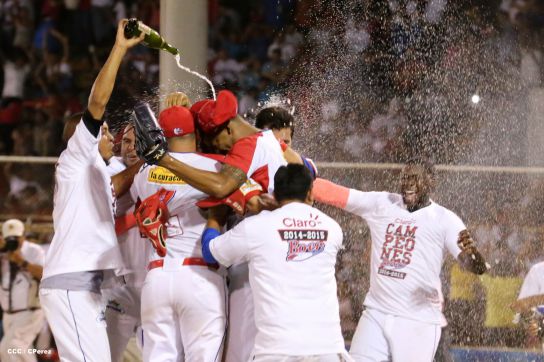 Indios del Bóer se coronan campeones de la LNBP 2015