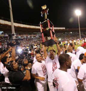 Indios del Bóer se coronan campeones de la LNBP 2015