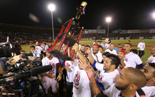 Indios del Bóer se coronan campeones de la LNBP 2015