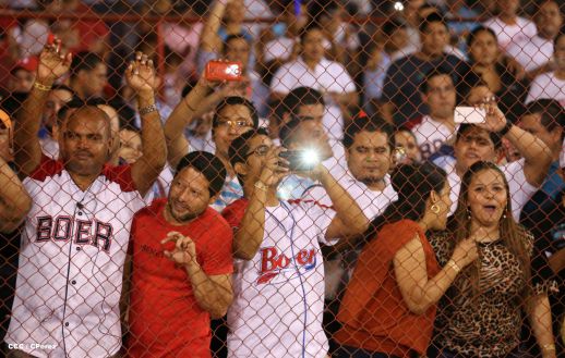 Indios del Bóer se coronan campeones de la LNBP 2015