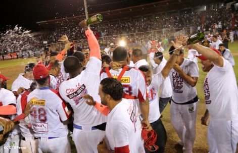 Indios del Bóer se coronan campeones de la LNBP 2015