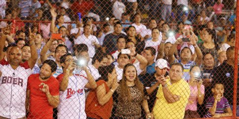 Indios del Bóer se coronan campeones de la LNBP 2015