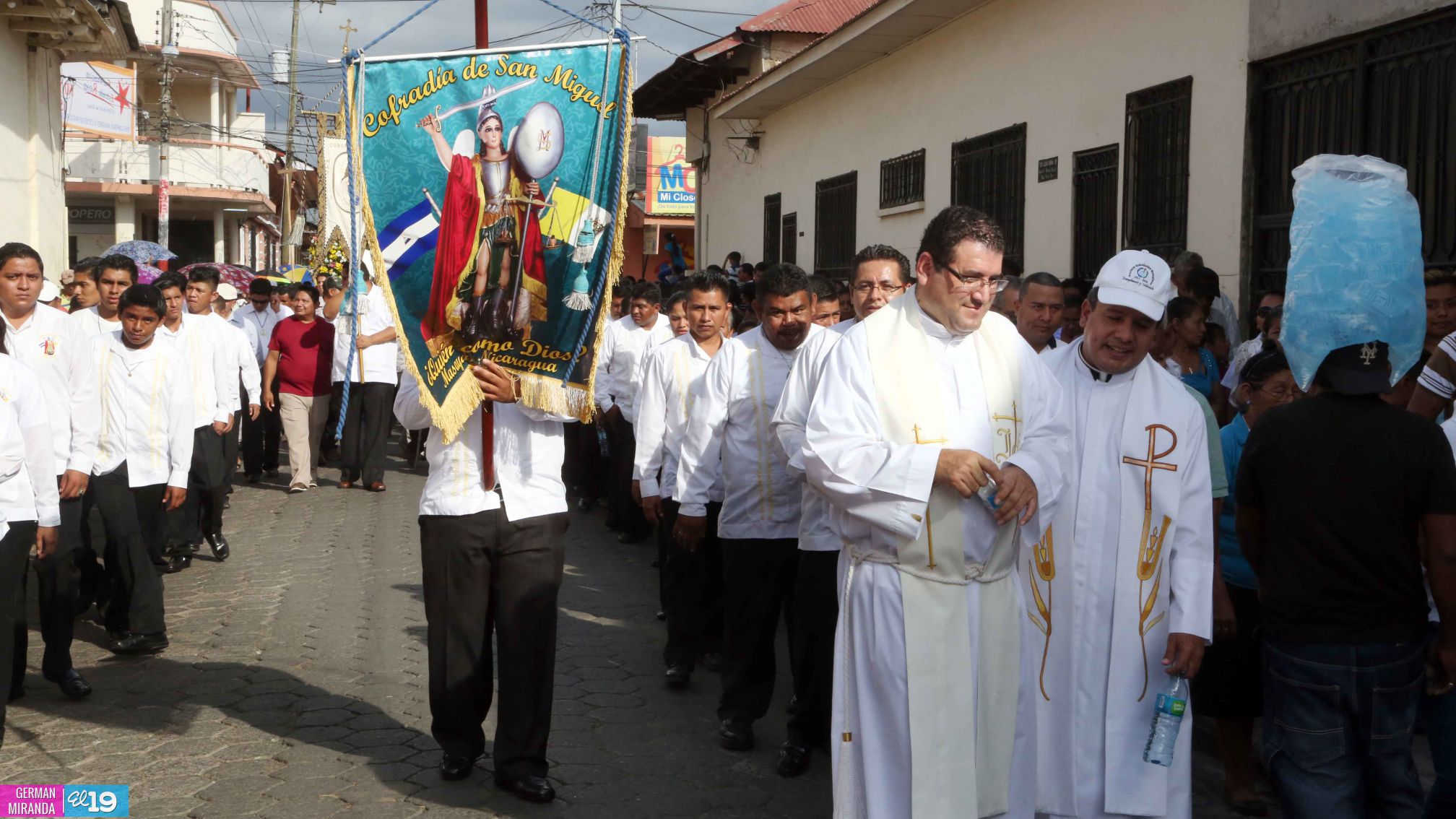 Fieles católicos de Masaya festejan solemne procesión de Cristo Rey