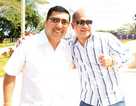 Recorrido de Roberto "Mano de Piedra" Durán por Managua