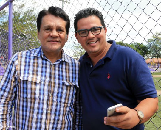 Recorrido de Roberto "Mano de Piedra" Durán por Managua