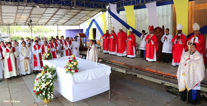 Iglesia Católica celebra el Jubileo Nacional de la Juventud Católica 2013