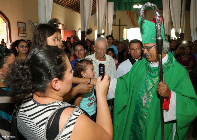 Cardenal Brenes celebra histórica misa en Achuapa