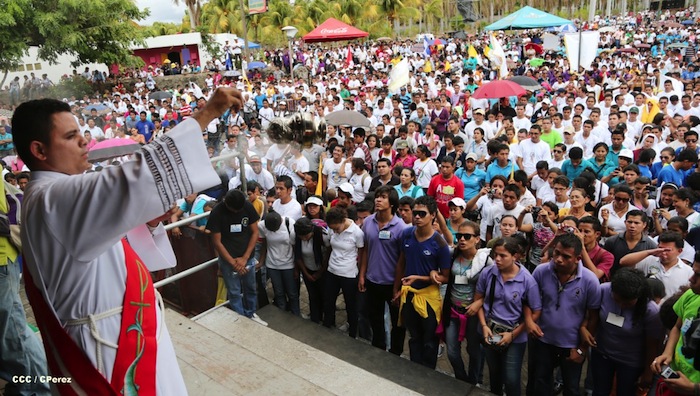 Iglesia Católica celebra el Jubileo Nacional de la Juventud Católica 2013