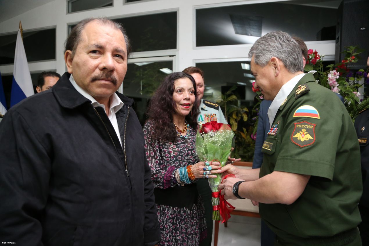 Presidente Daniel se reúne con Ministro de Defensa de Rusia  