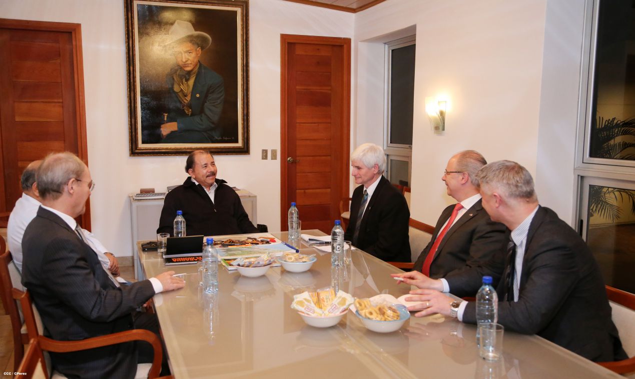 Presidente Daniel sostiene encuentro con delegación de parlamentarios alemanes