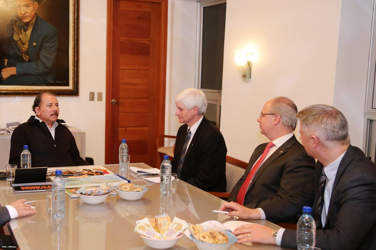 Presidente Daniel sostiene encuentro con delegación de parlamentarios alemanes