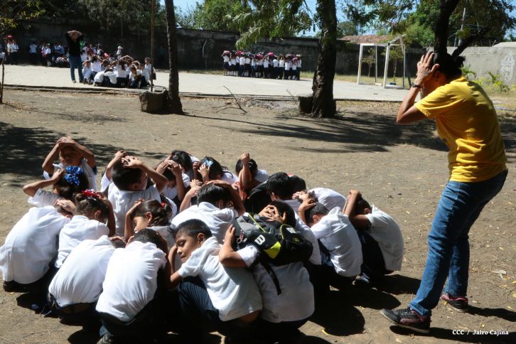 Simulacros de preparación ante desastres en Managua