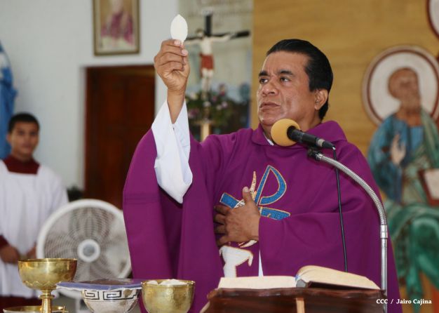 Nicaragua celebra tradicional Miércoles de Ceniza