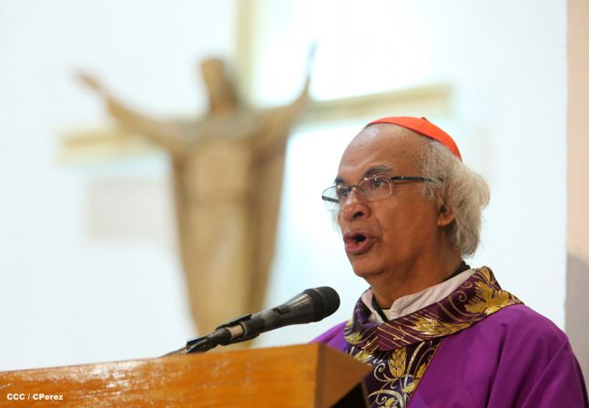 Cardenal Brenes oficia Misa por Miércoles de Ceniza